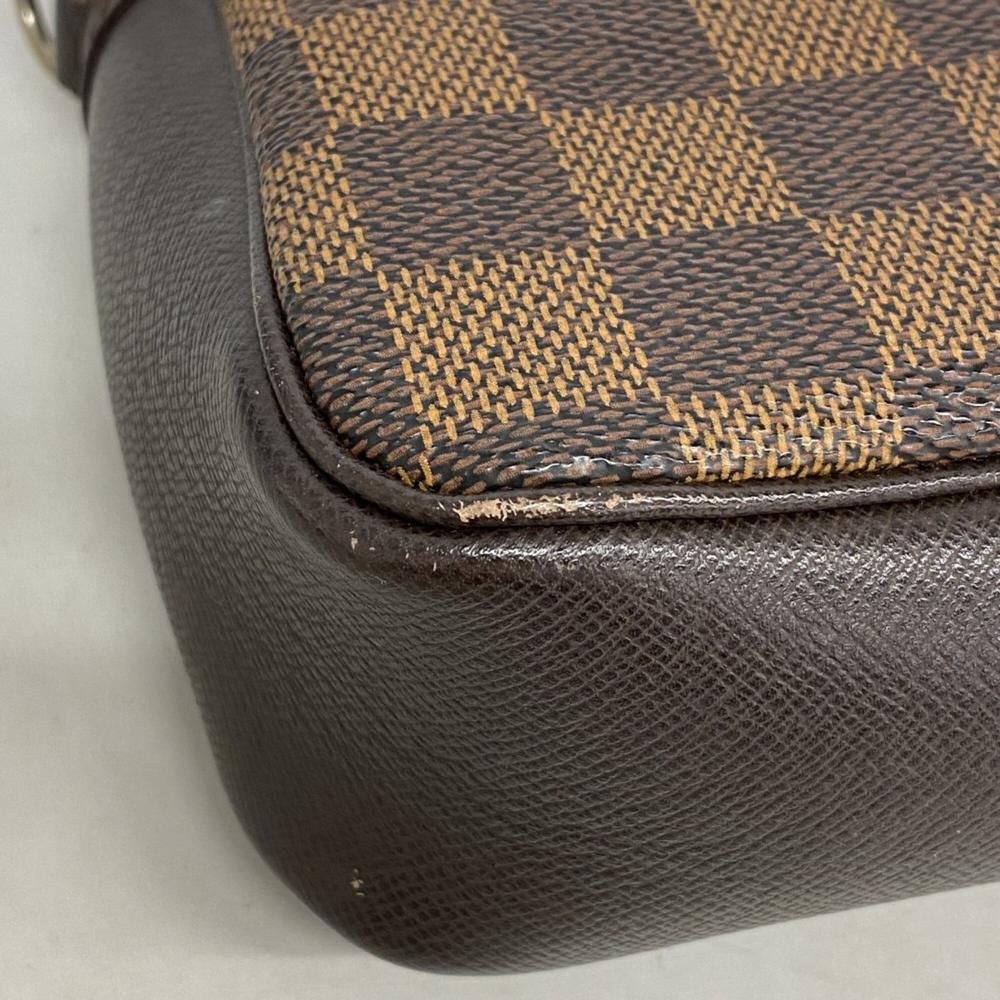 Louis Vuitton Trousse Makeup