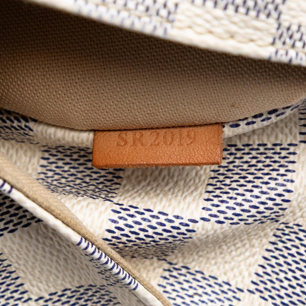 Louis Vuitton Totally