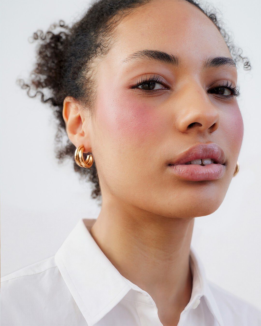 Skin Glow Radiant Powder Flush 03 Plum Night