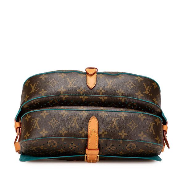 Louis Vuitton Saumur