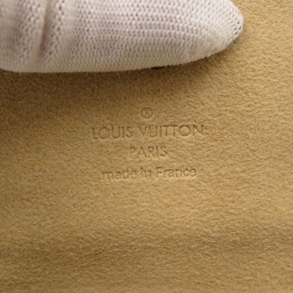 Louis Vuitton Shoulder Bags