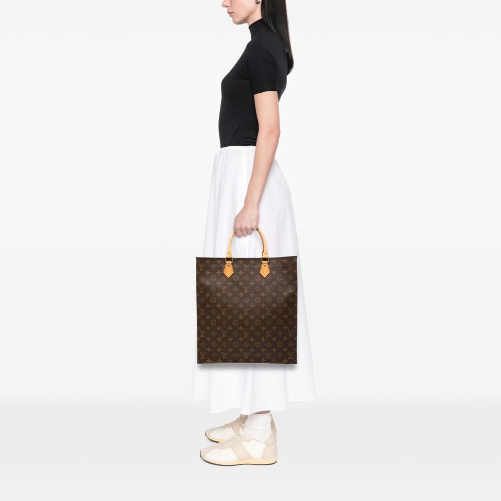 Louis Vuitton Sac Plat