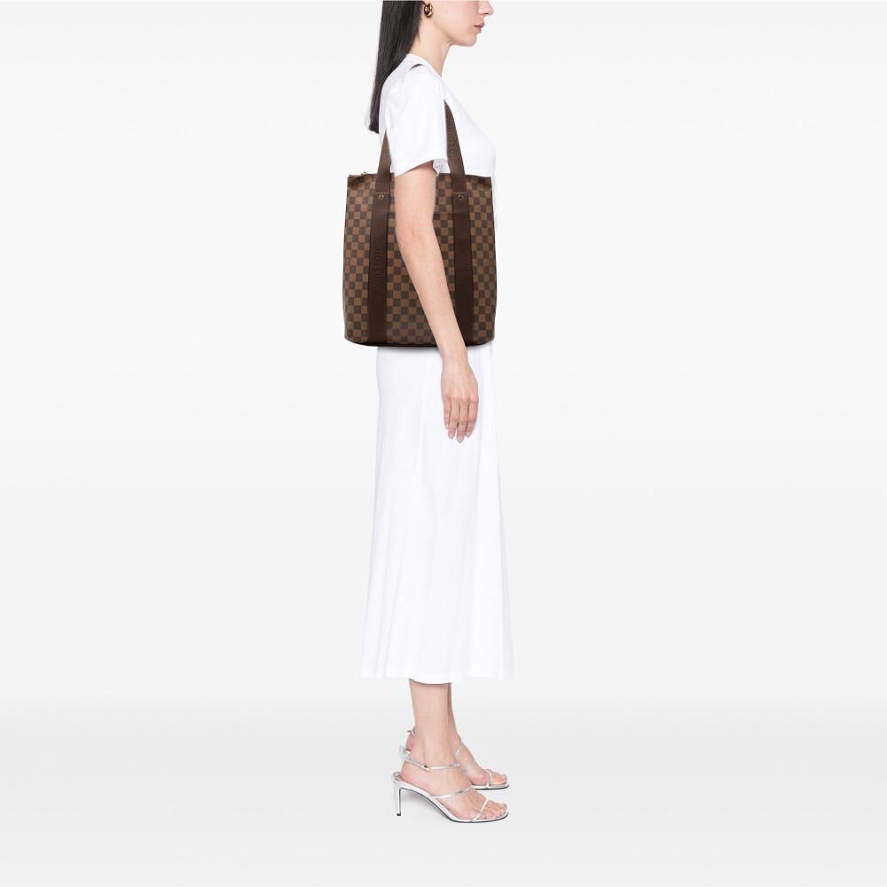 Louis Vuitton Beaubourg