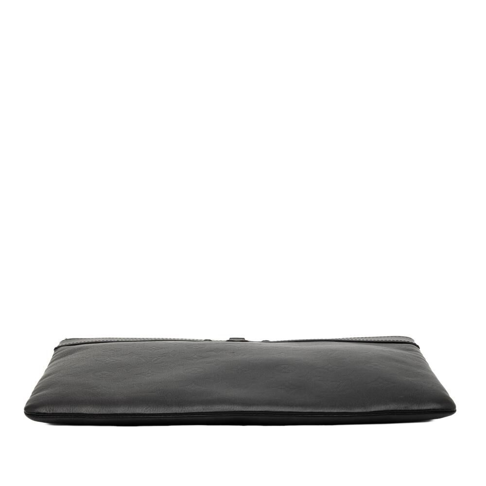 Louis Vuitton Clutch