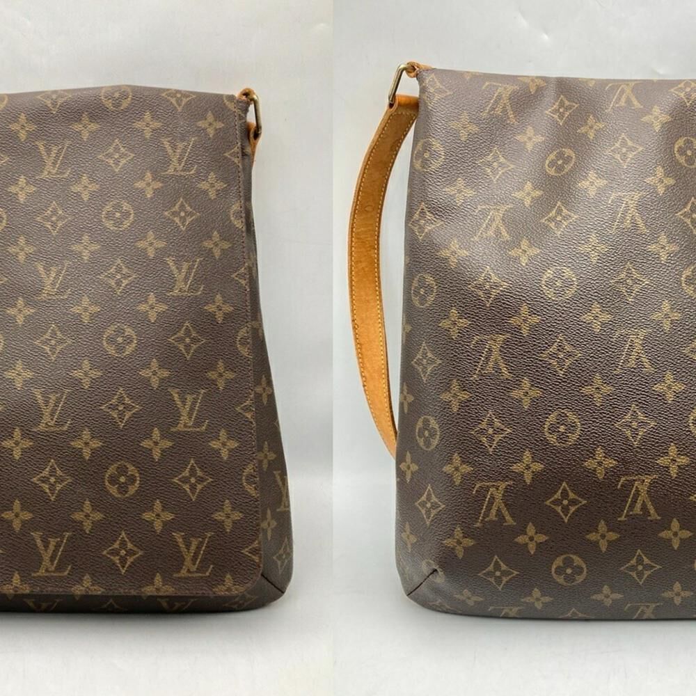 Louis Vuitton Shoulder Bags