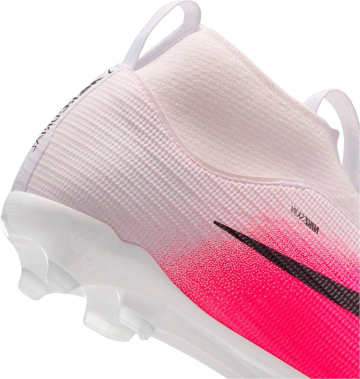 Superfly 11 Academy FG/MG Fodboldst&oslash;vler