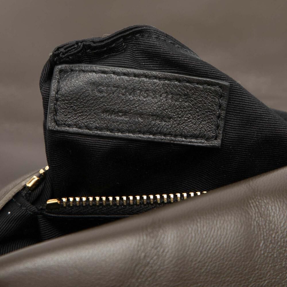 Yves Saint Laurent Shoulder Bag