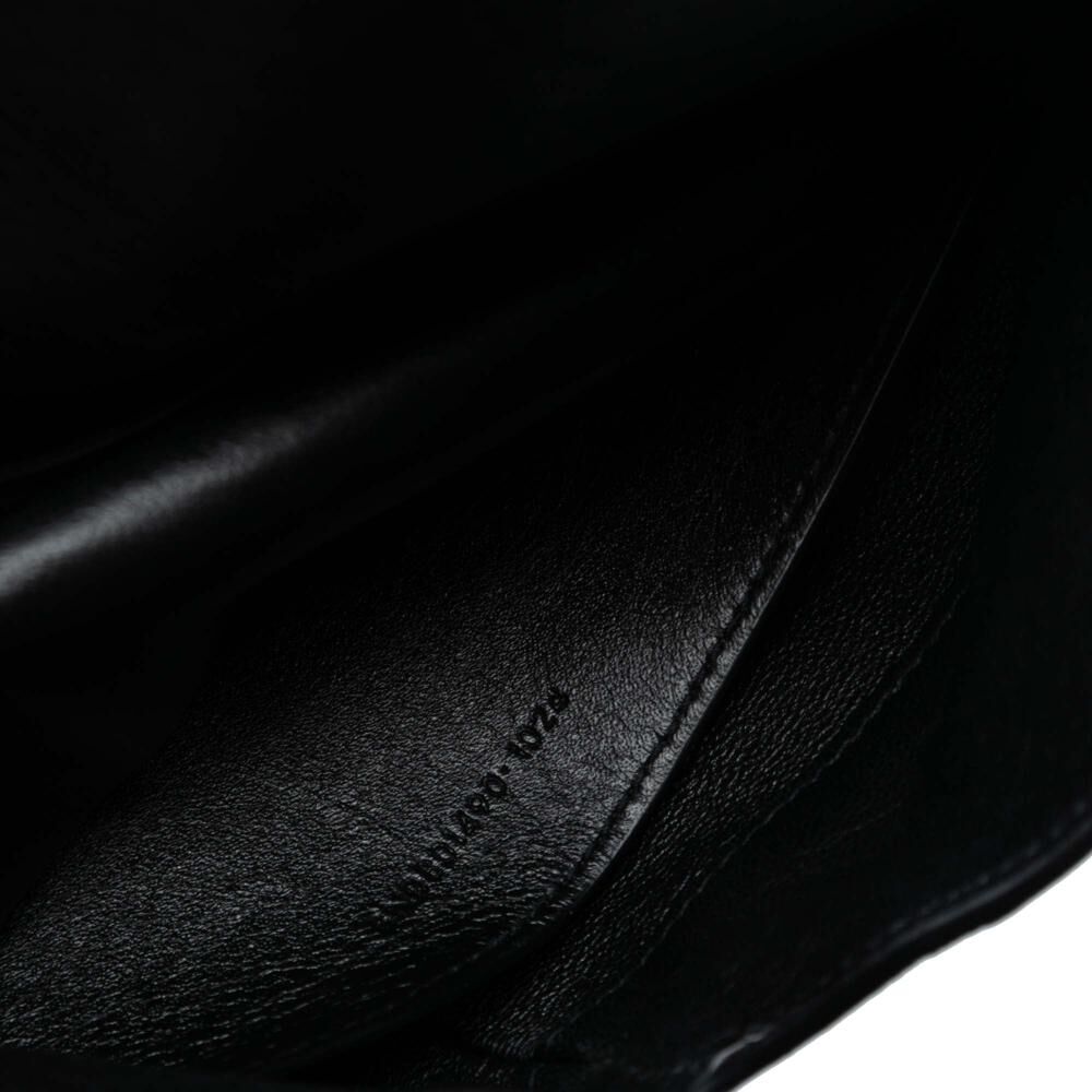 Yves Saint Laurent Shoulder Bag