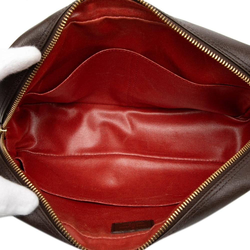 Louis Vuitton Trousse Toilette