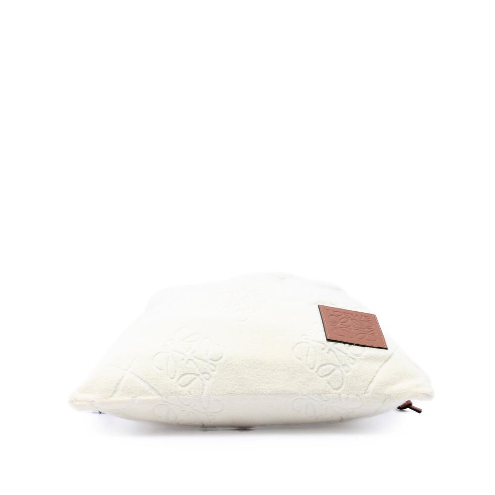 Loewe Pouch