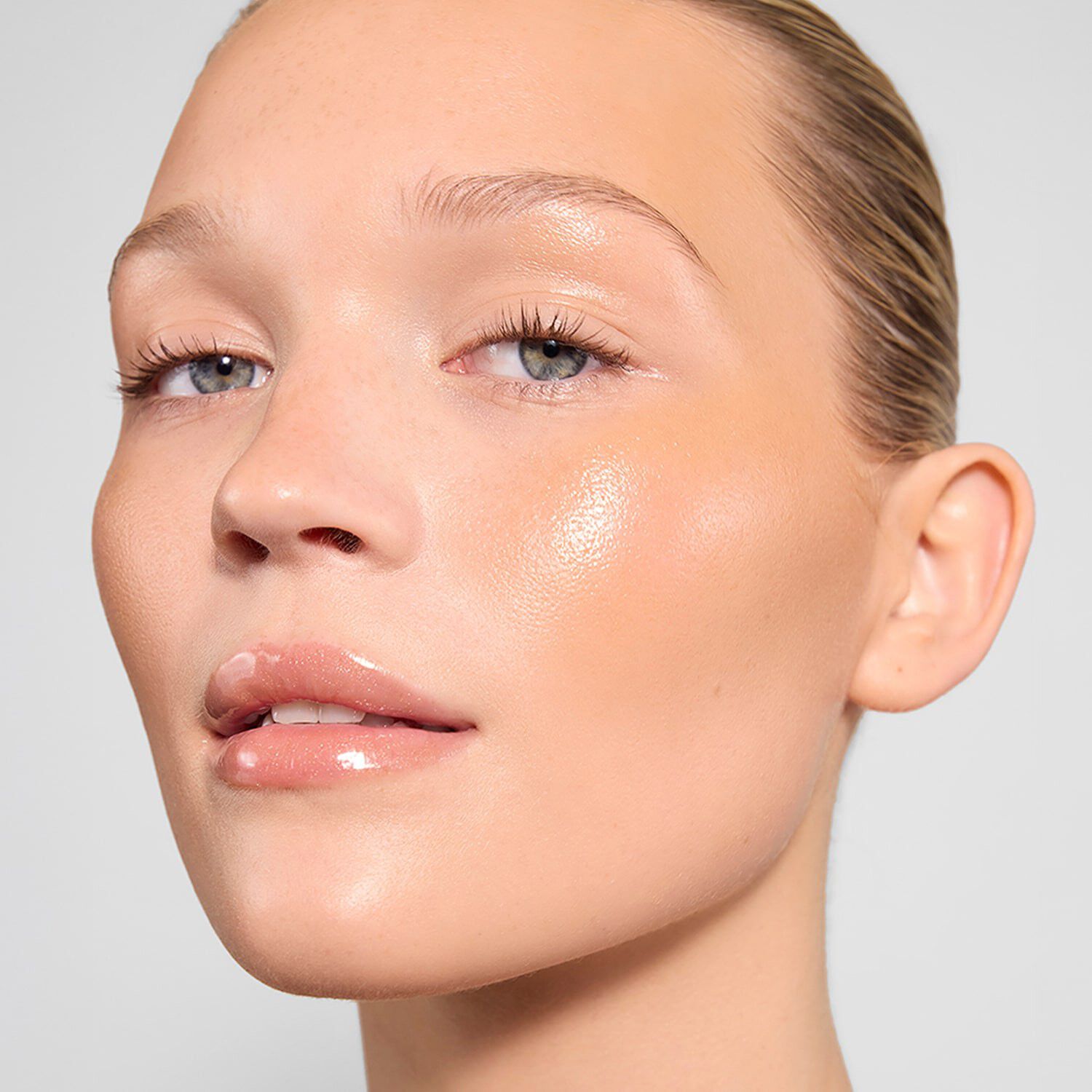 Gloss Highlighter - Flydende highlighter