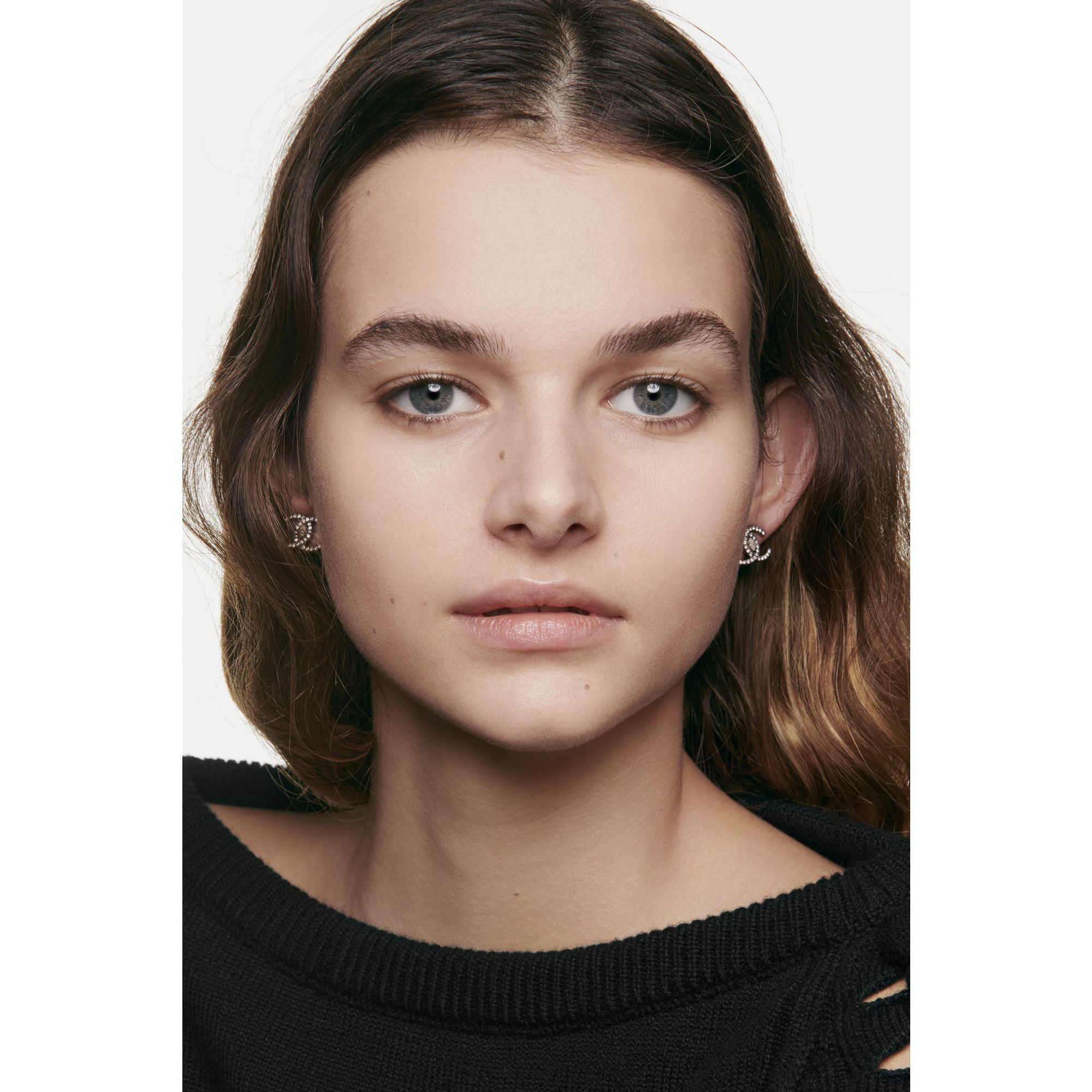 FOUNDATION FOR EN SUND GL&Oslash;D. FUGTGIVENDE OG HOLDBAR