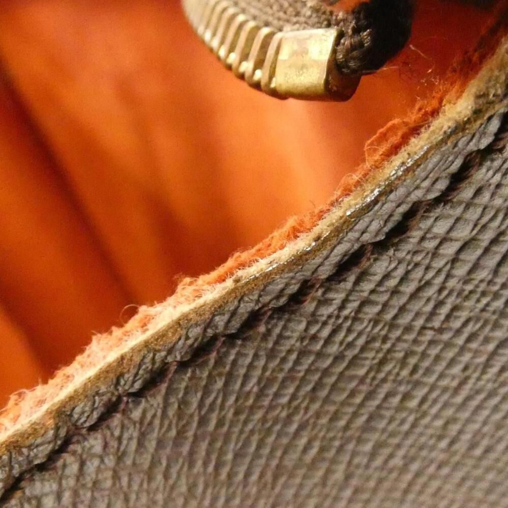 Louis Vuitton Sac Plat