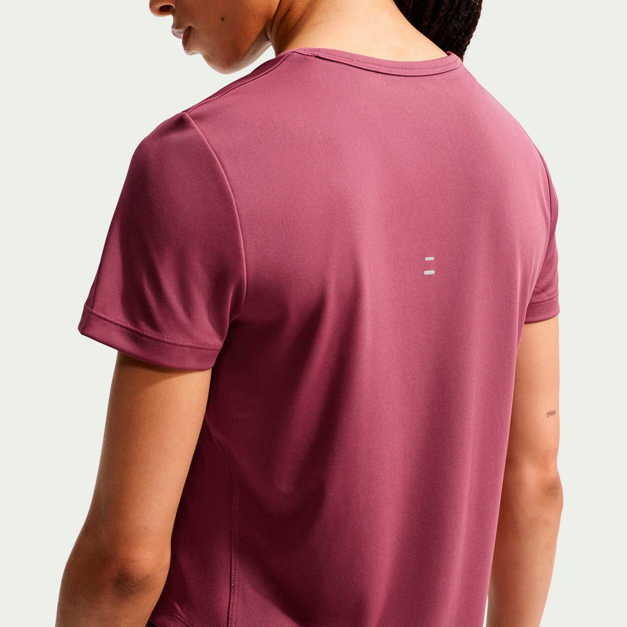 Tempo Dri-fit L&oslash;be T-shirt