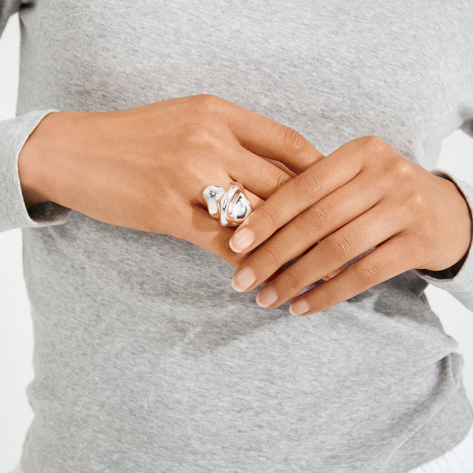 JOHNNIE ring s&oslash;lvbelagt