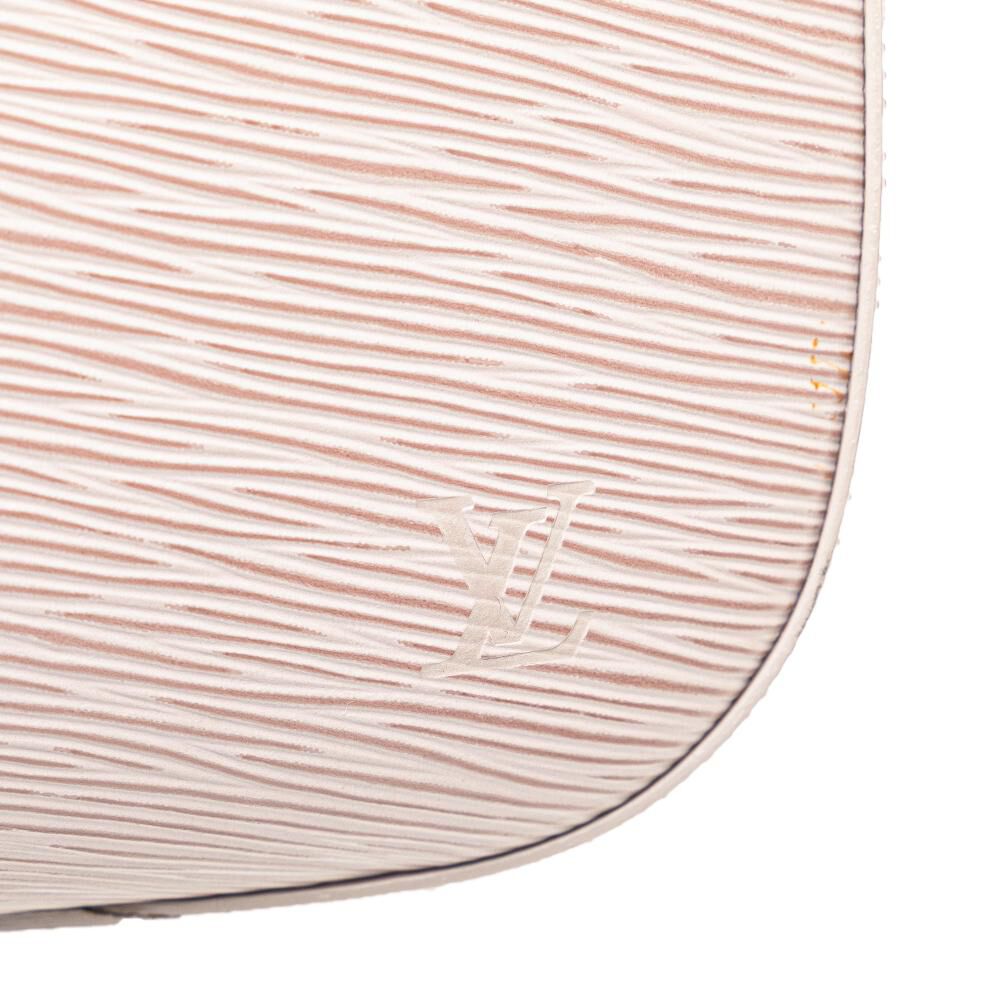 Louis Vuitton Reverie