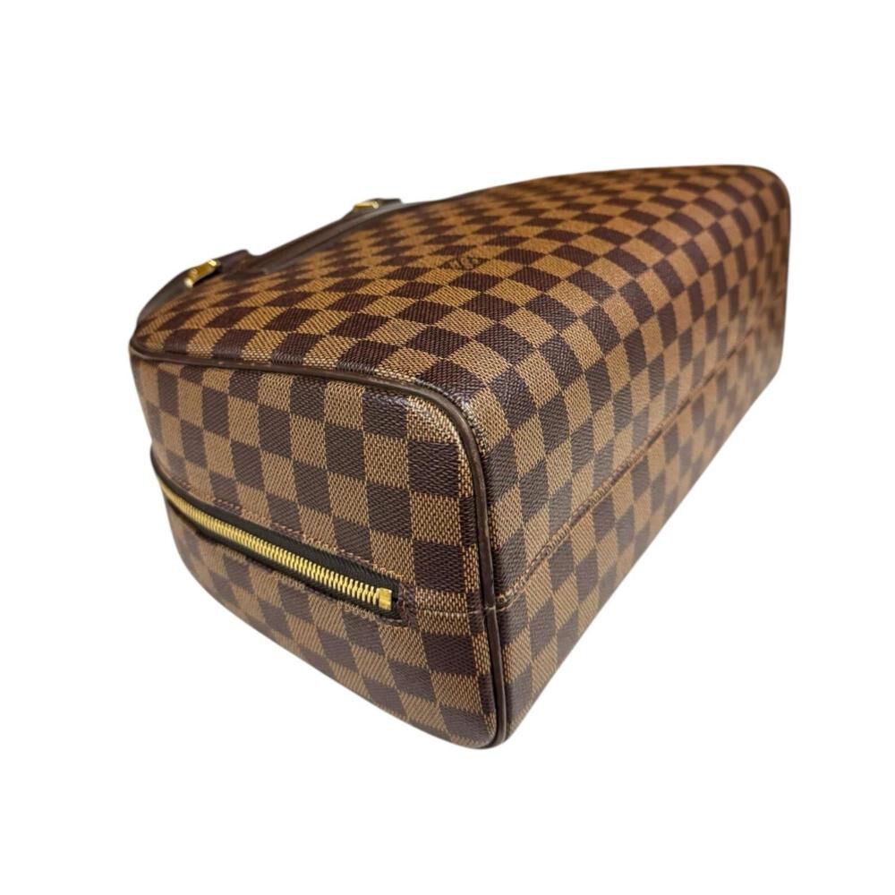 Louis Vuitton Nolita