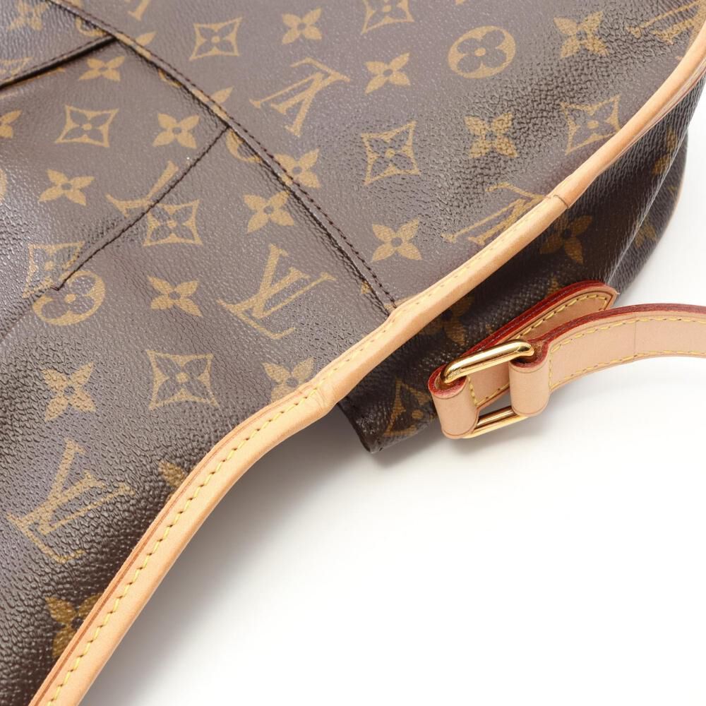 Louis Vuitton Menilmontant