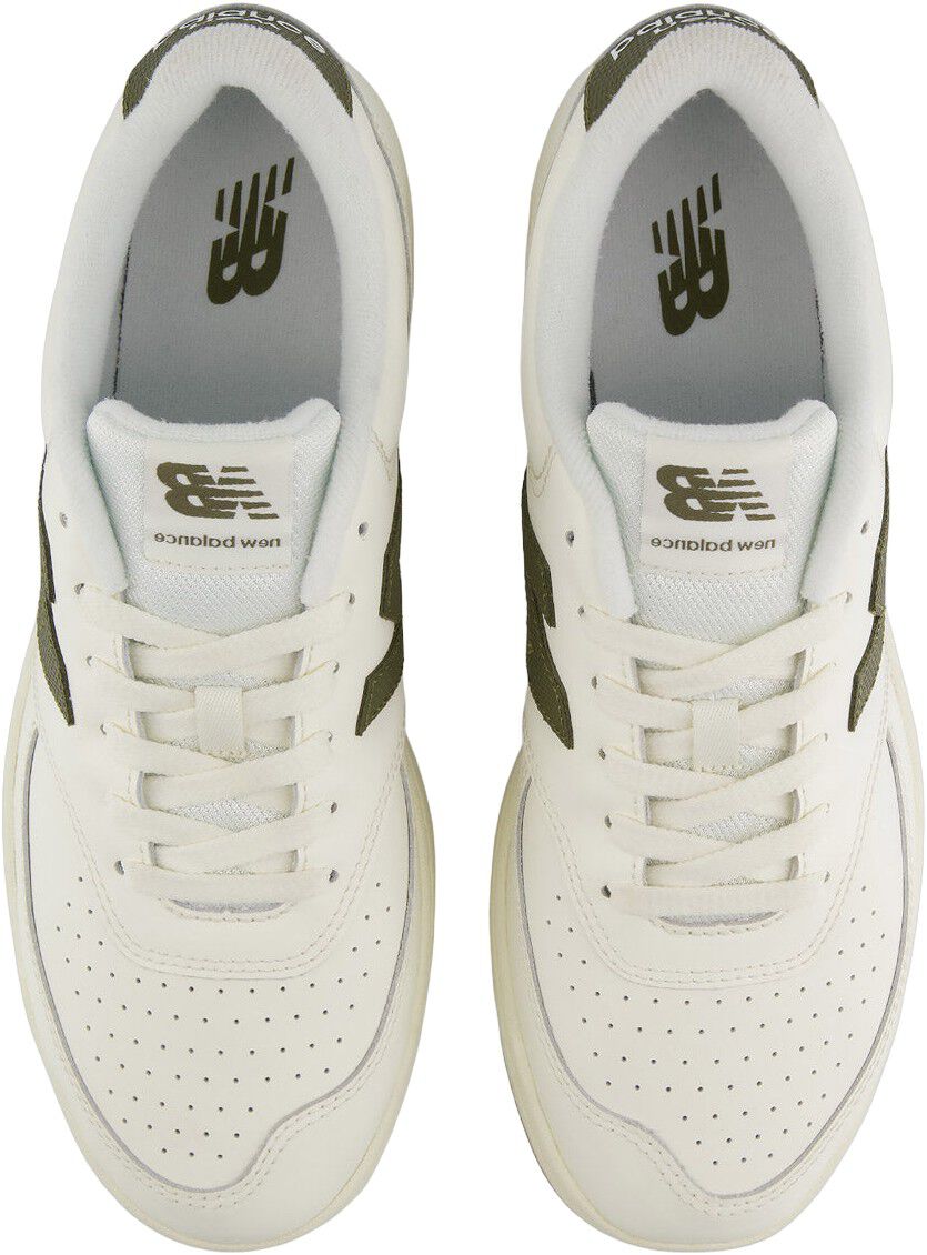 80 Sneakers