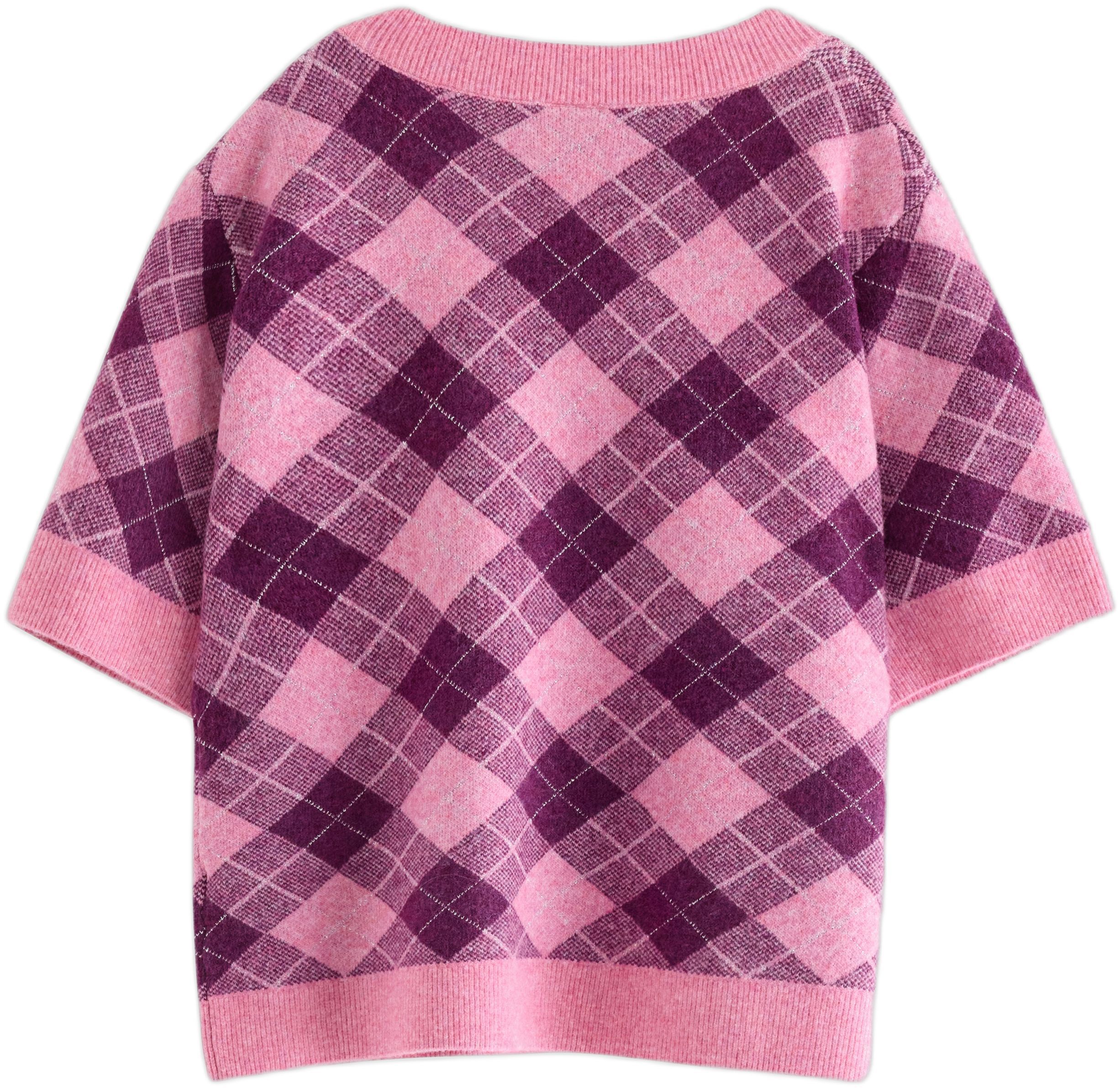 Top knitted argyle