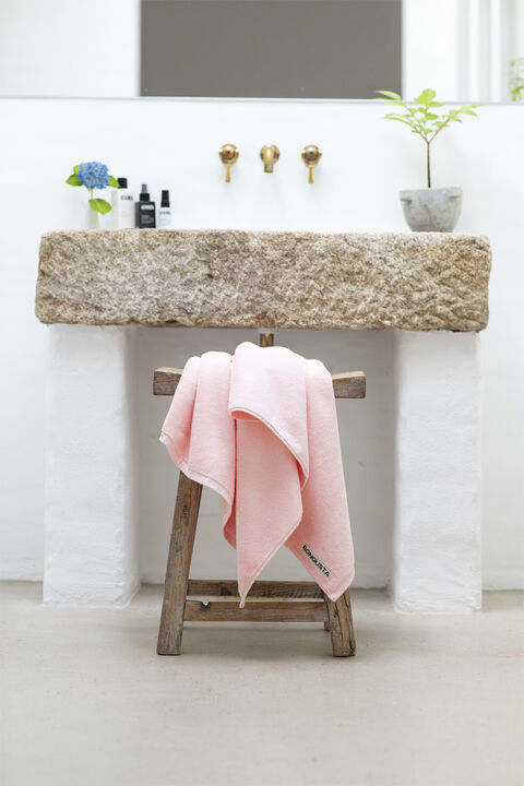 Naram Towels