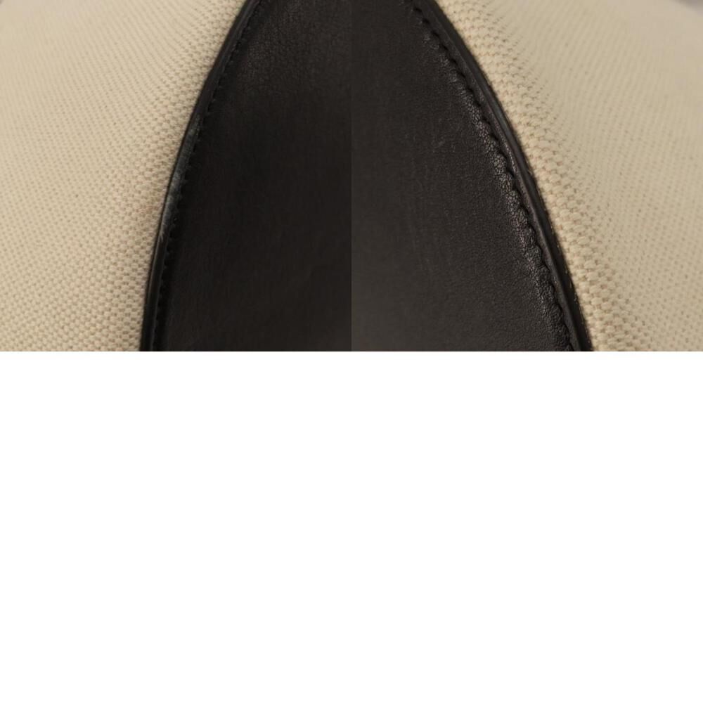 Yves Saint Laurent Handbag