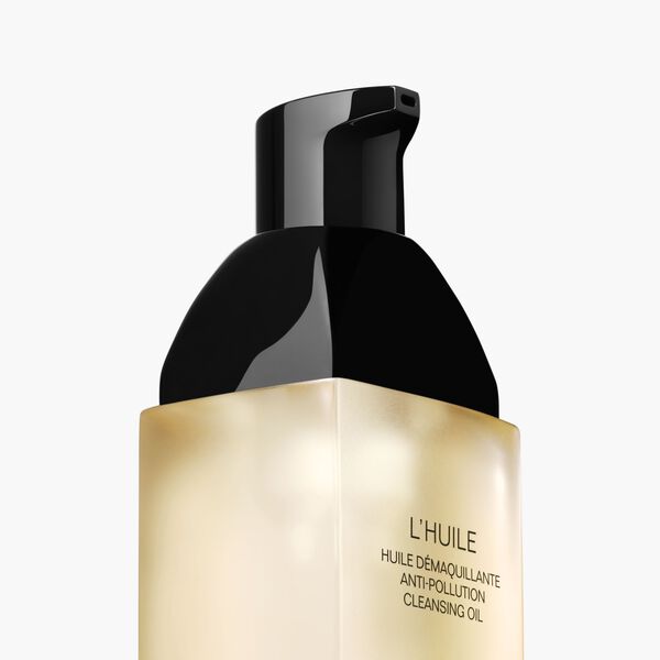 Anti-Pollution Cleansing Oil