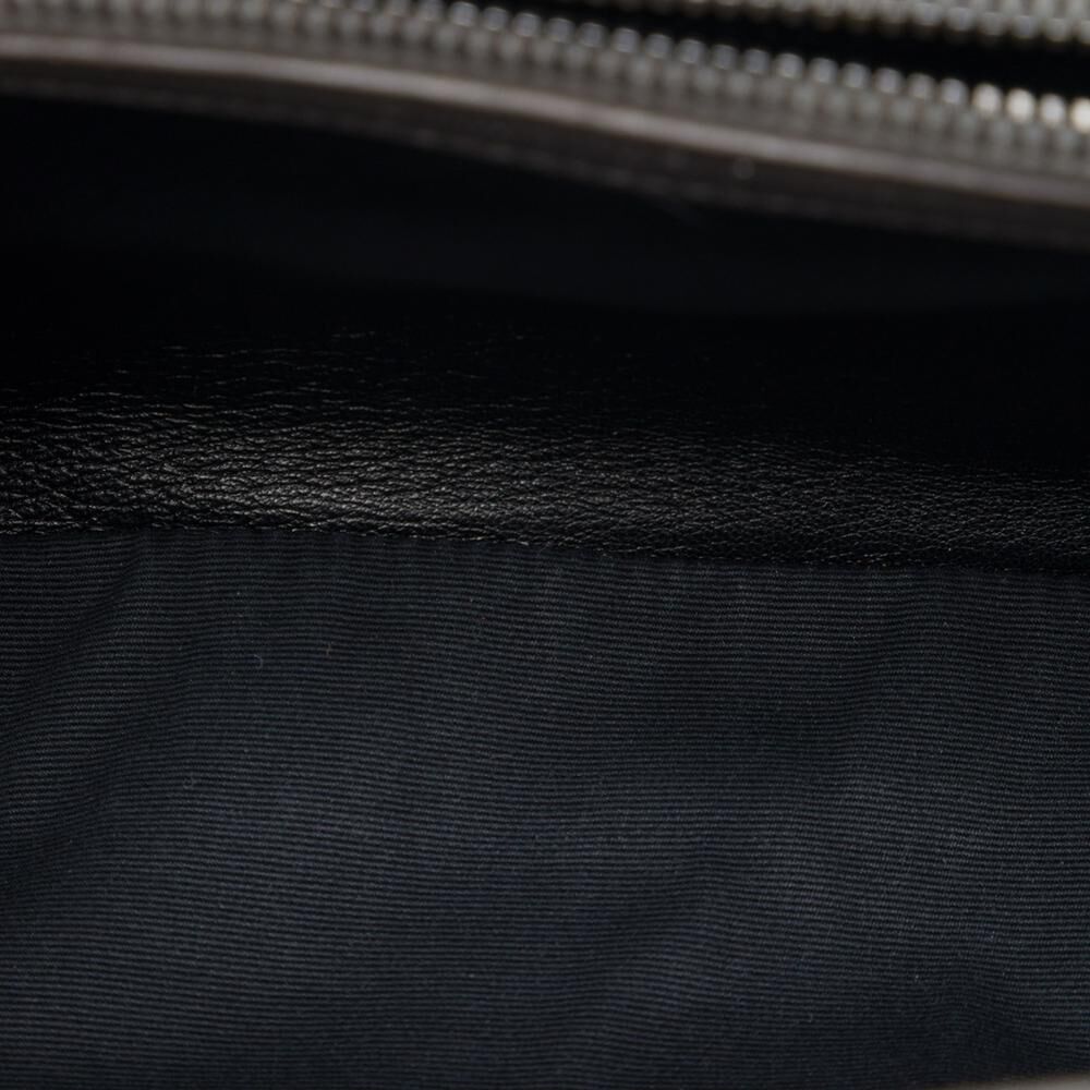 Yves Saint Laurent Shoulder Bag