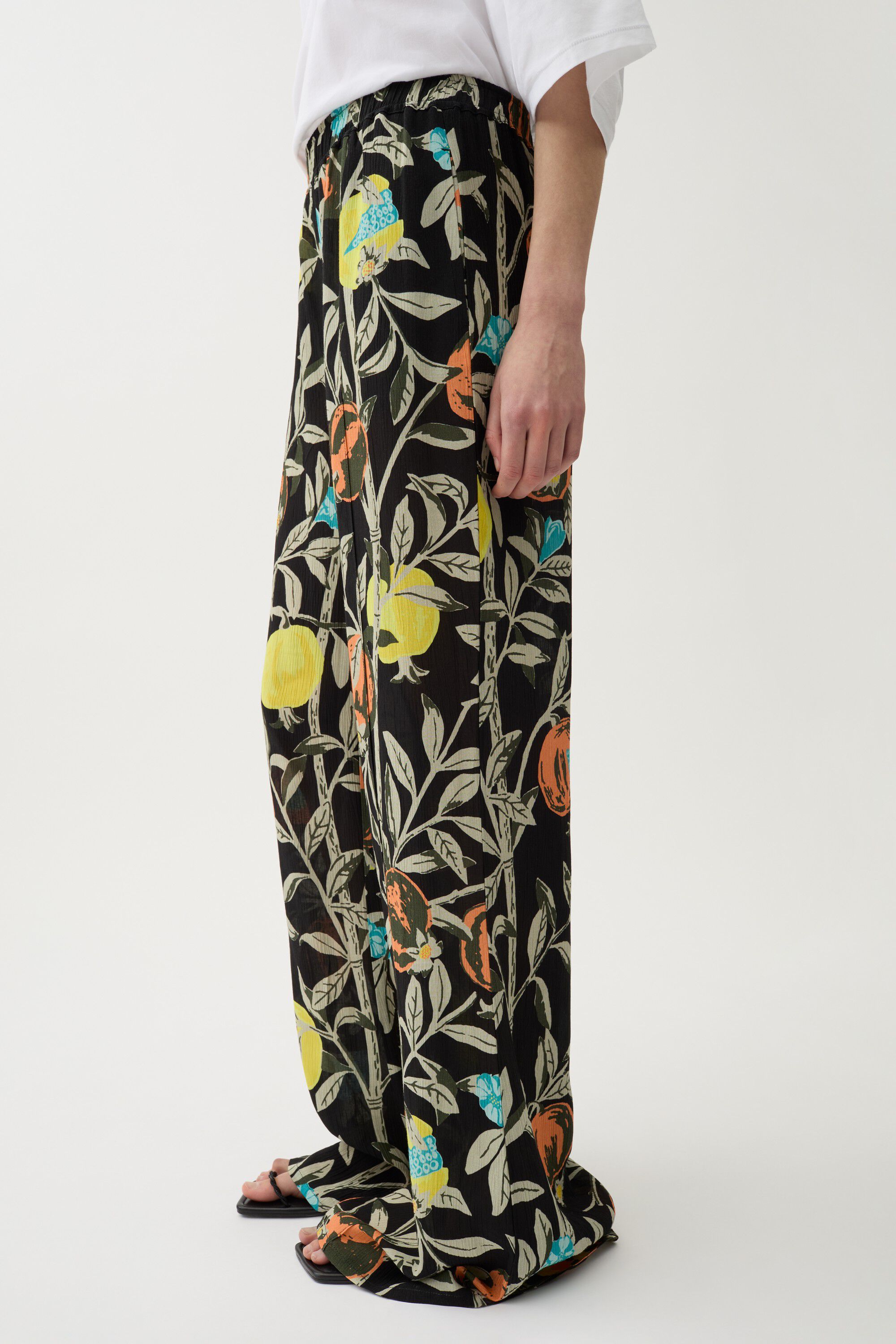 Rodebjer Ezra Pomegranate