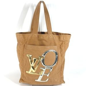 Louis Vuitton Shoulder Bags