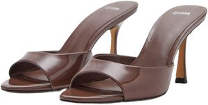 Patent leather effect heeled sandal
