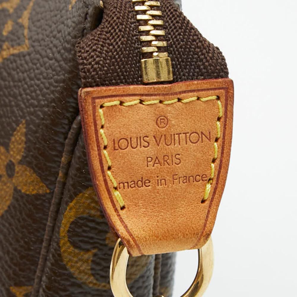 Louis Vuitton Pochette Accessoires