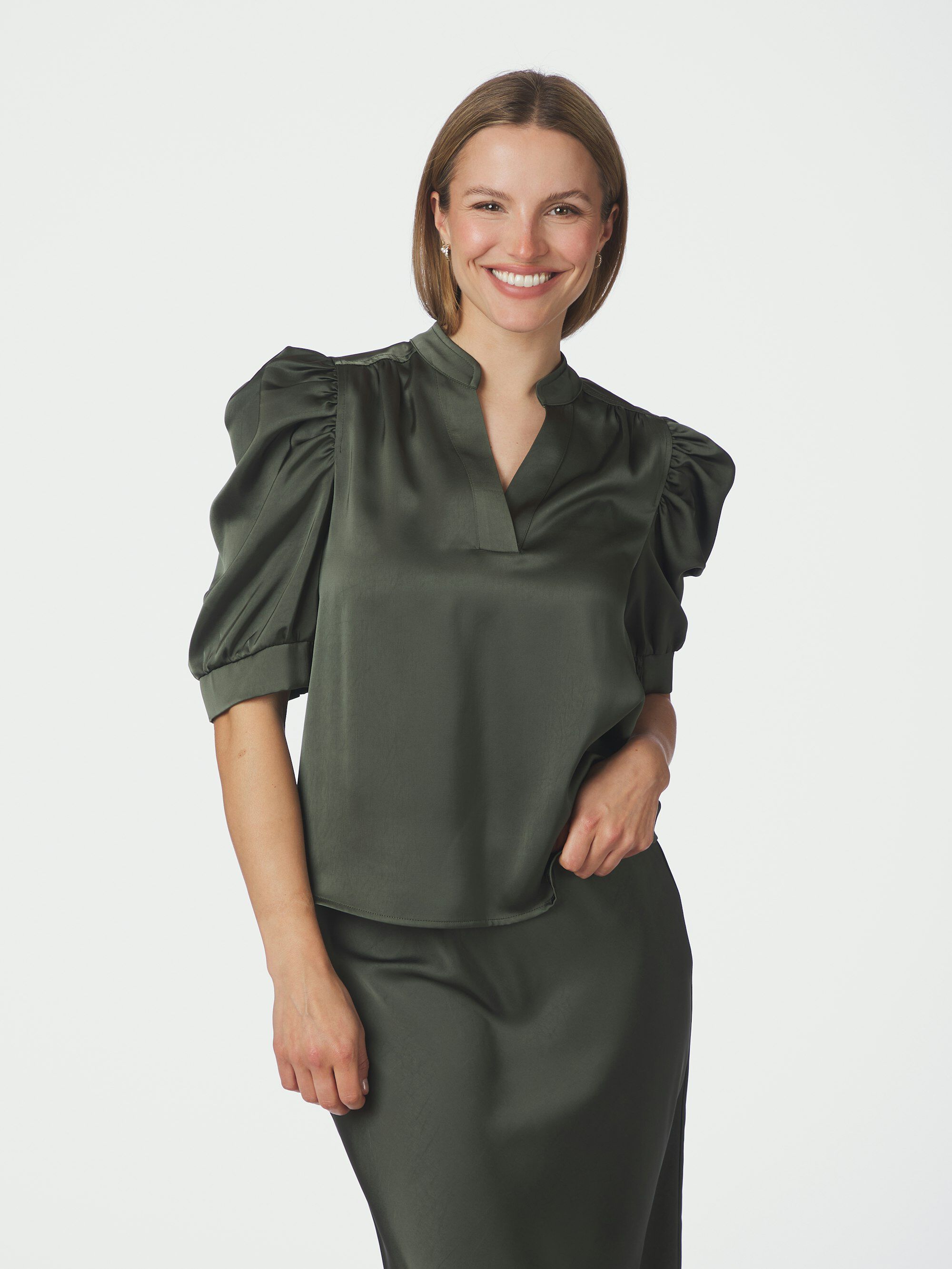 Roella Heavy Sateen Blouse