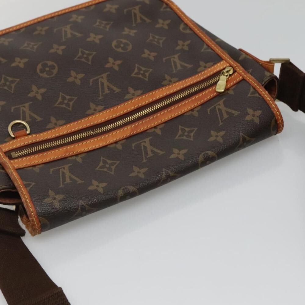 Louis Vuitton Messenger