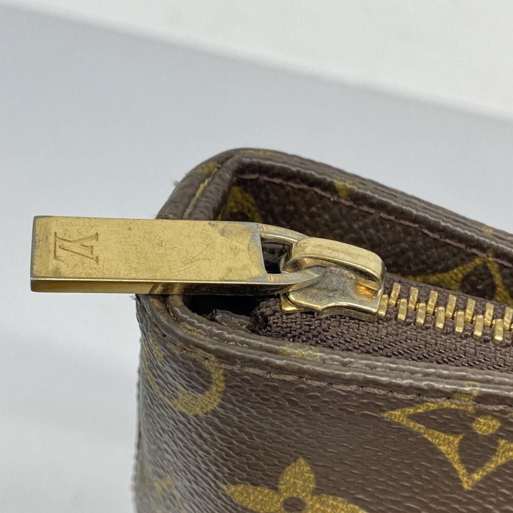 Louis Vuitton Tote