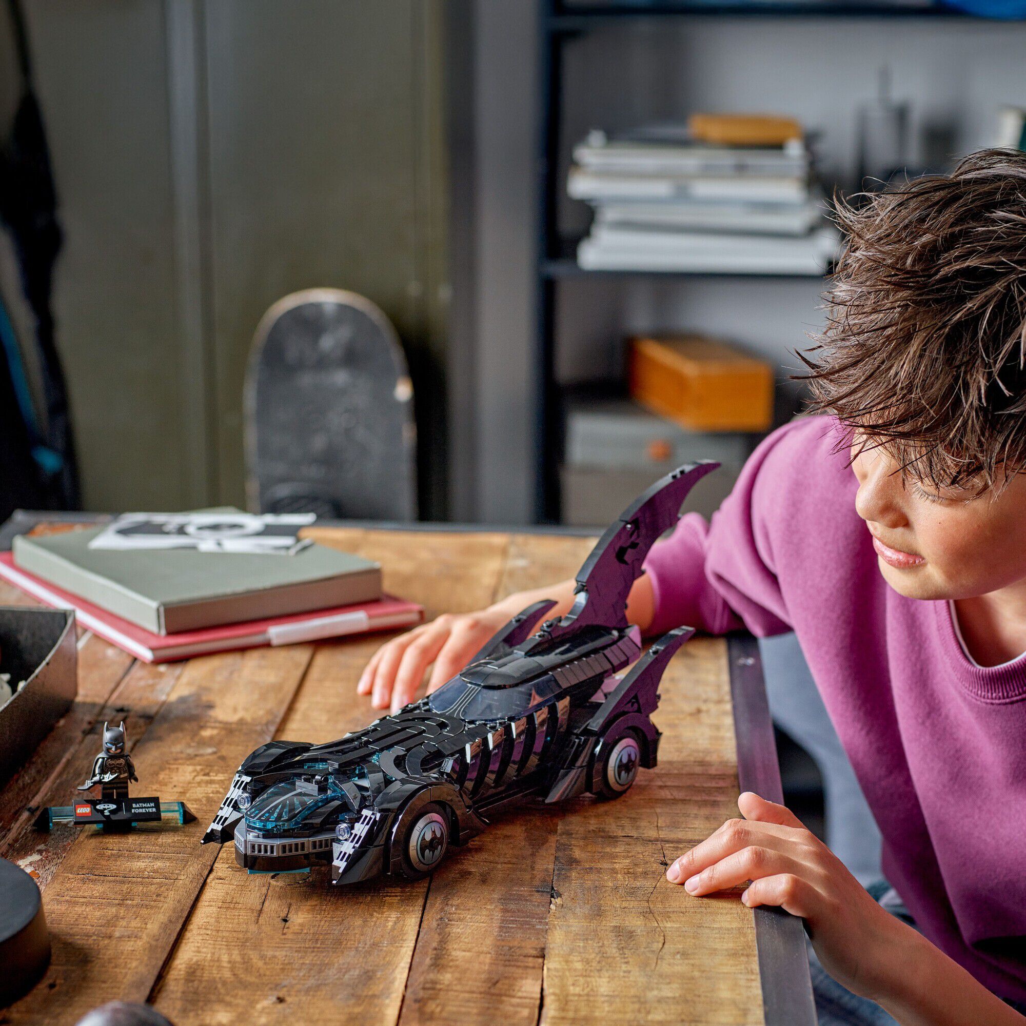 Batman Forever Batmobile 76304