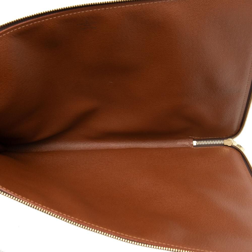 Louis Vuitton Poche Documents