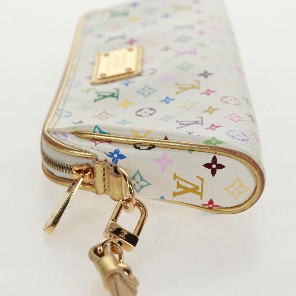 Louis Vuitton Pouch