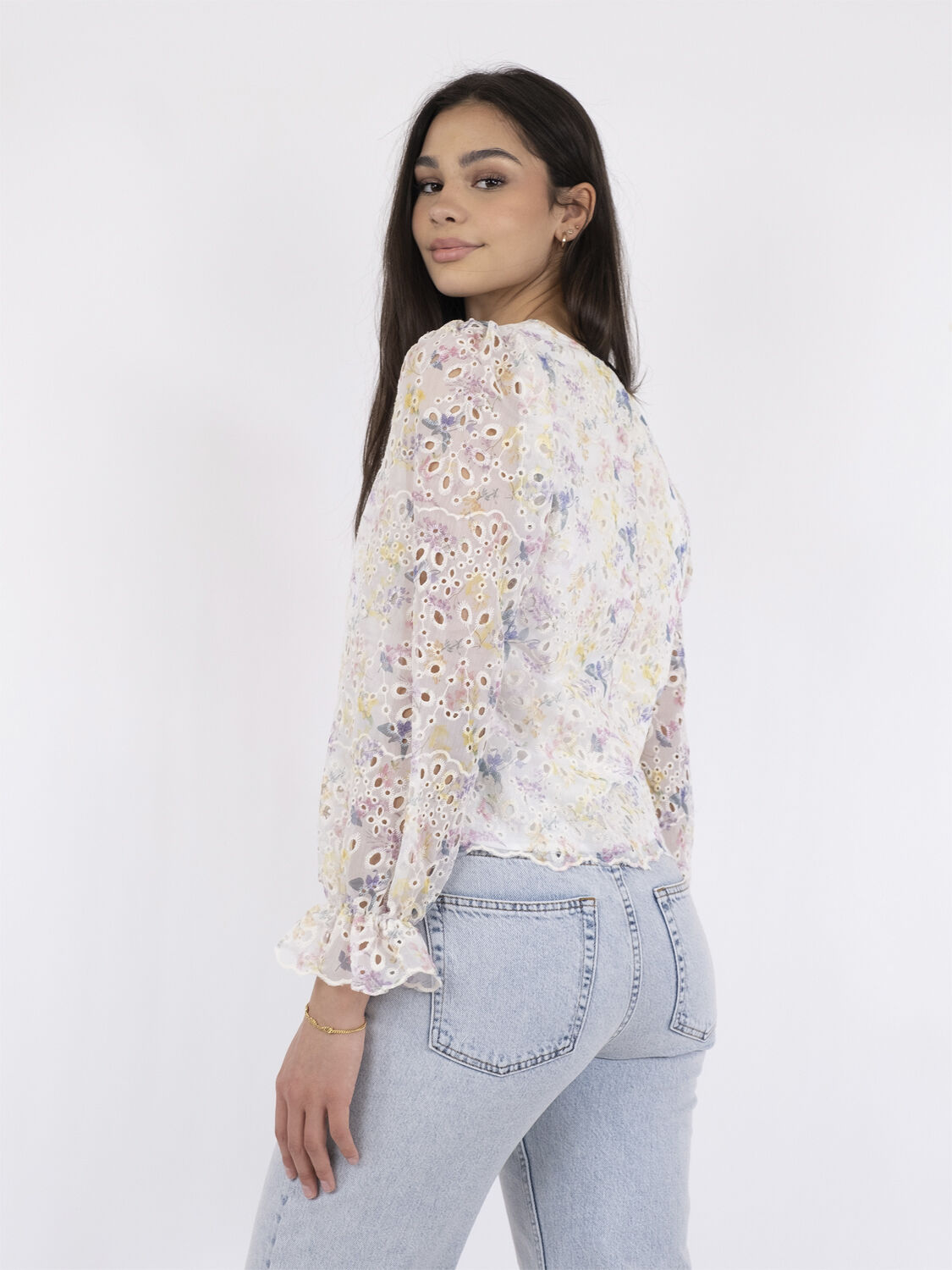 Candice Embroidery Blouse