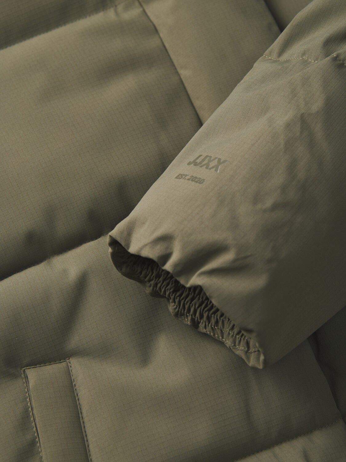 JXGLOBAL PUFFER JACKET OTW ACT