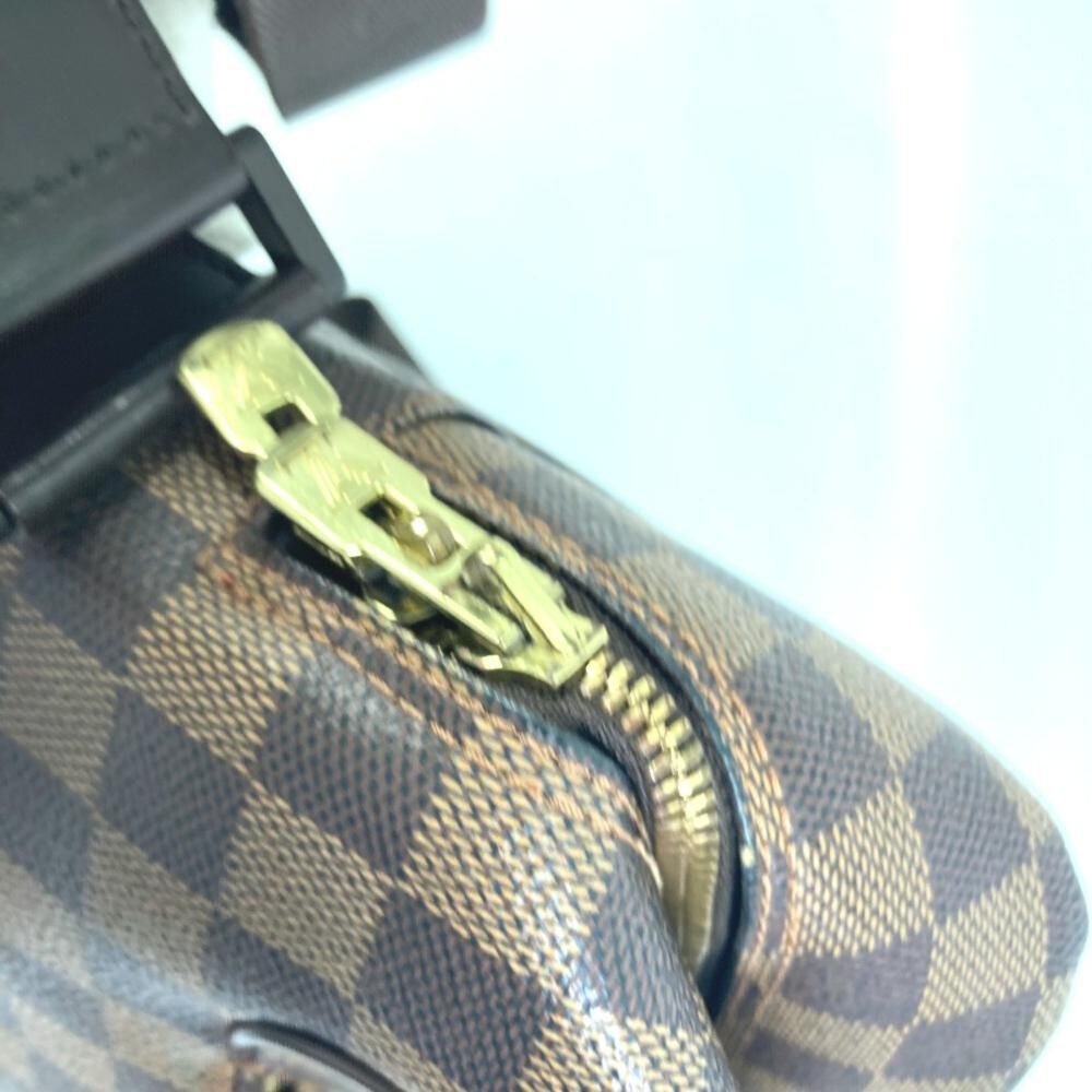 Louis Vuitton Shoulder Bags
