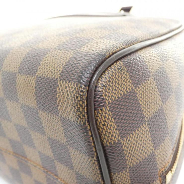 Louis Vuitton Nolita