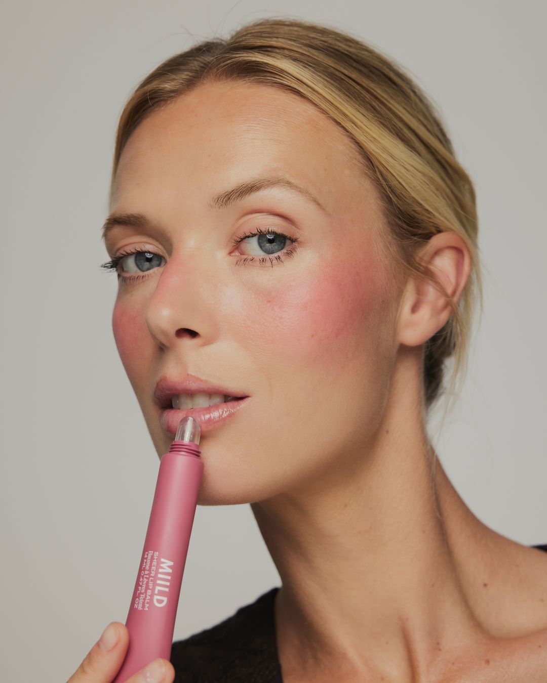 Sheer Lip Balm 03 Soft Bloom