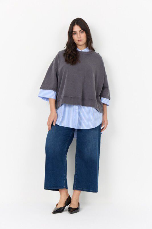 Curvy WA-AILI 1 T-shirt Gr&aring;