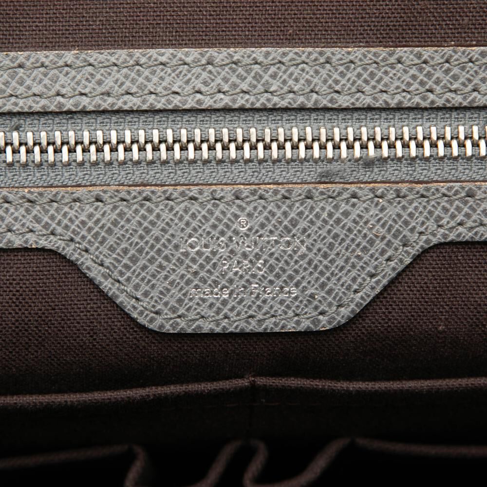Louis Vuitton Crossbody Bag