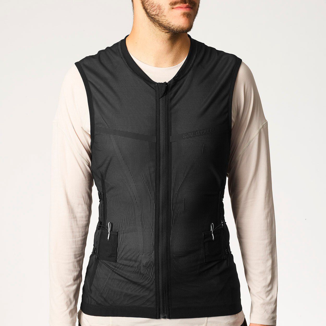 Prote Flexcell Pro Rygskjold