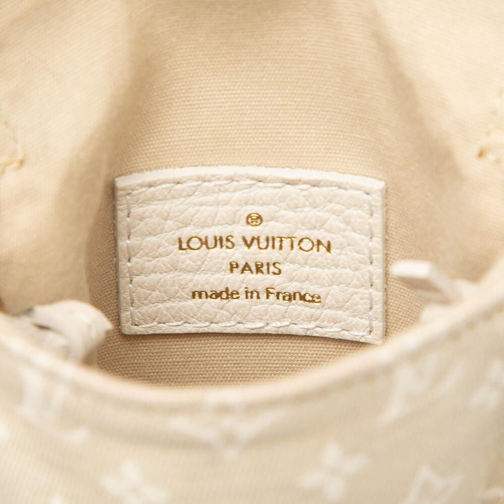 Louis Vuitton Pouch
