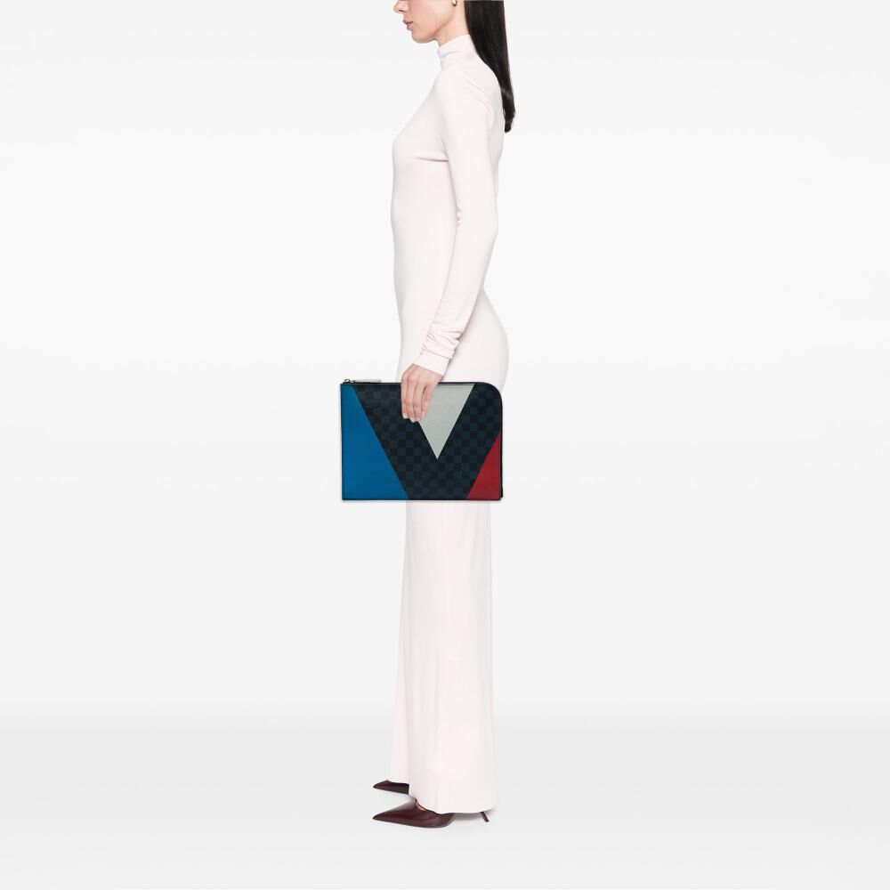 Louis Vuitton Clutch