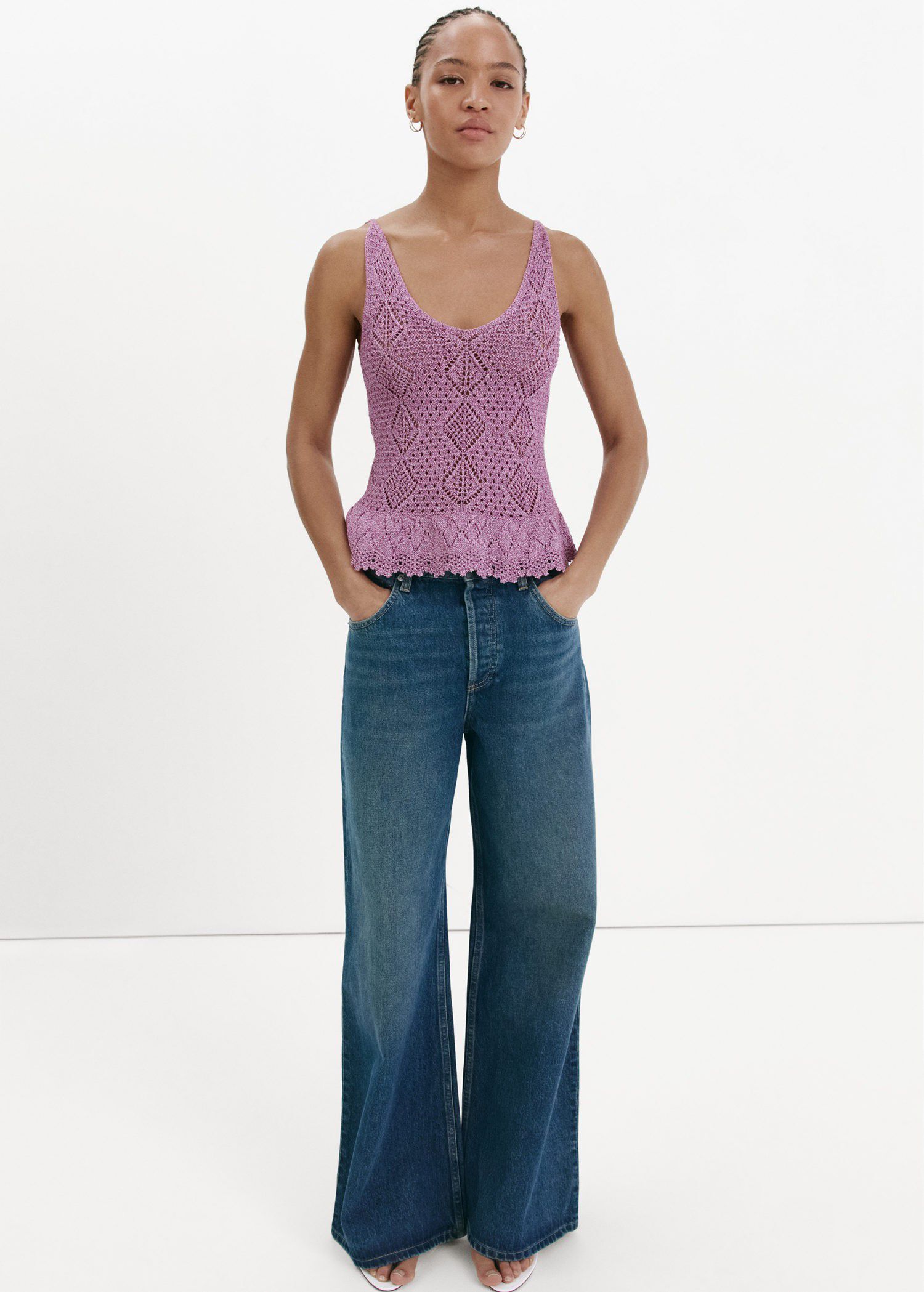 Scalloped frill lurex crochet top
