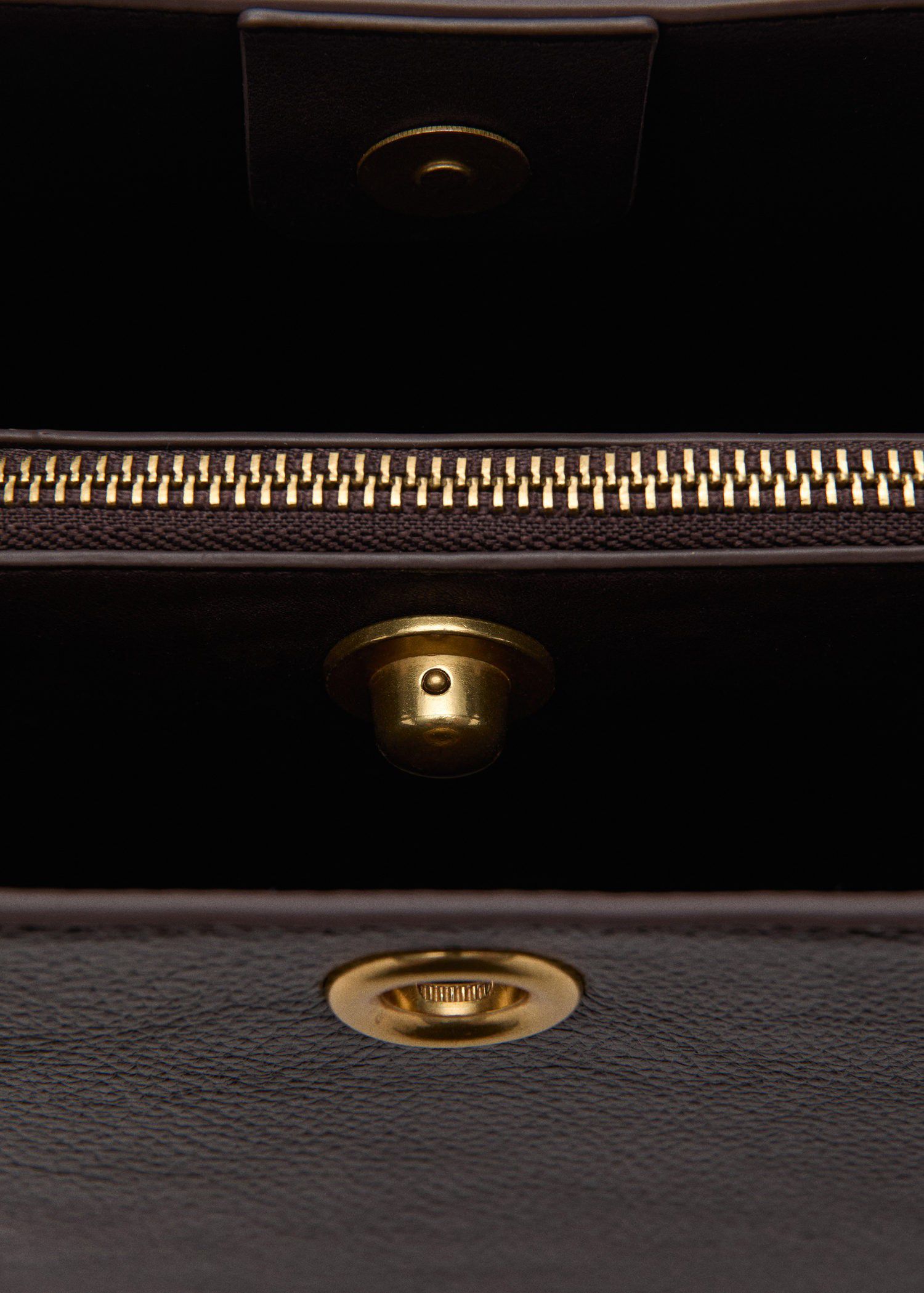 Medium bucket bag with metal detail